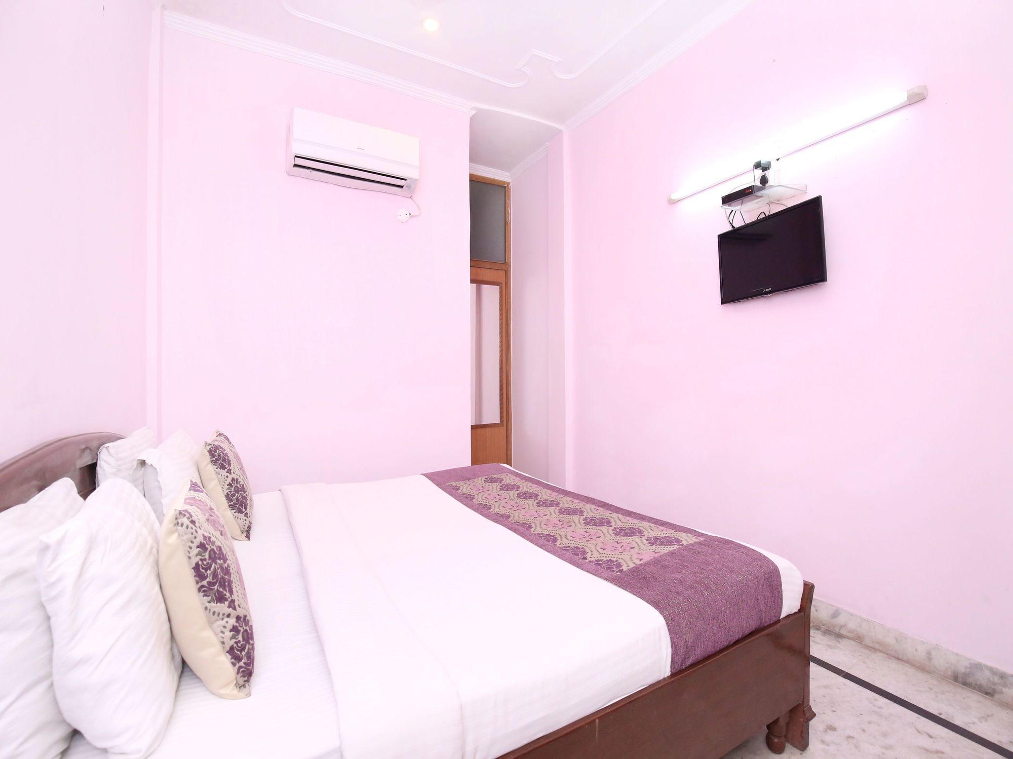 Oyo 6463 Hotel Dove Chandīgarh Exterior foto